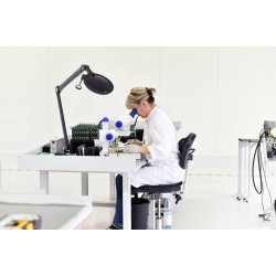 iQ ESD luplampe med UV-lys