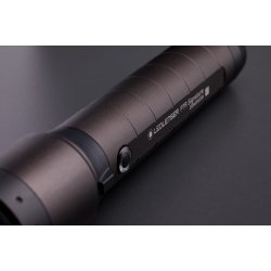 LEDLENSER P7R Signature 