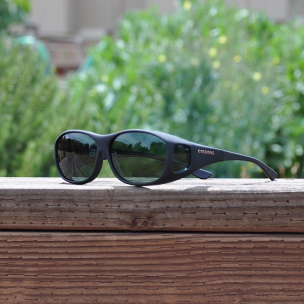 Cocoons Slim Line solbrille (M) sort/Gr