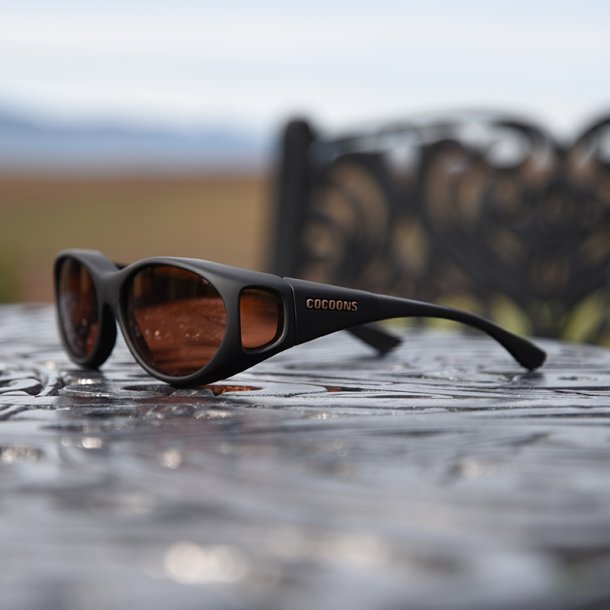 Cocoons Stream Line solbrille (S) sort/kobber