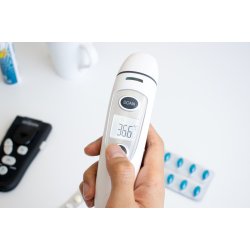 IKONN kropstermometer viser 36,6 grader Celsius.